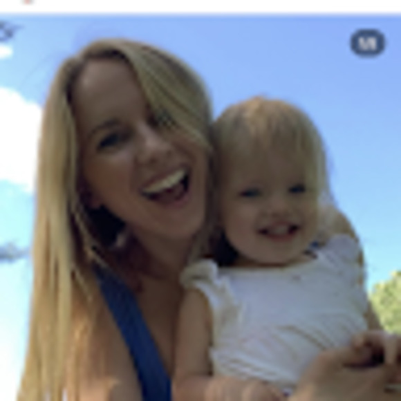 Meet your Posher, Kristin - Picture 1 of 1